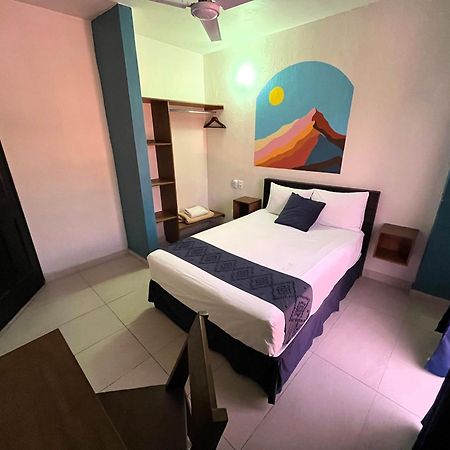 Hotel Juarez 70 コリマ エクステリア 写真