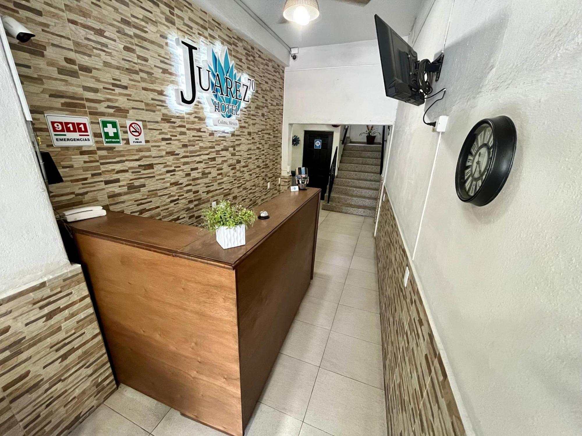 Hotel Juarez 70 コリマ エクステリア 写真